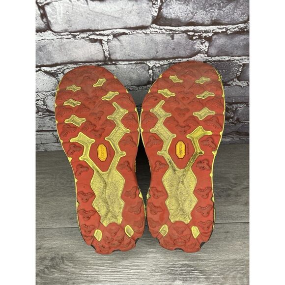 Hoka One Speedgoat 5 Thyme Fiesta Gray Fabric Red Yellow Gym Shoes Men 12 2E US main image 13